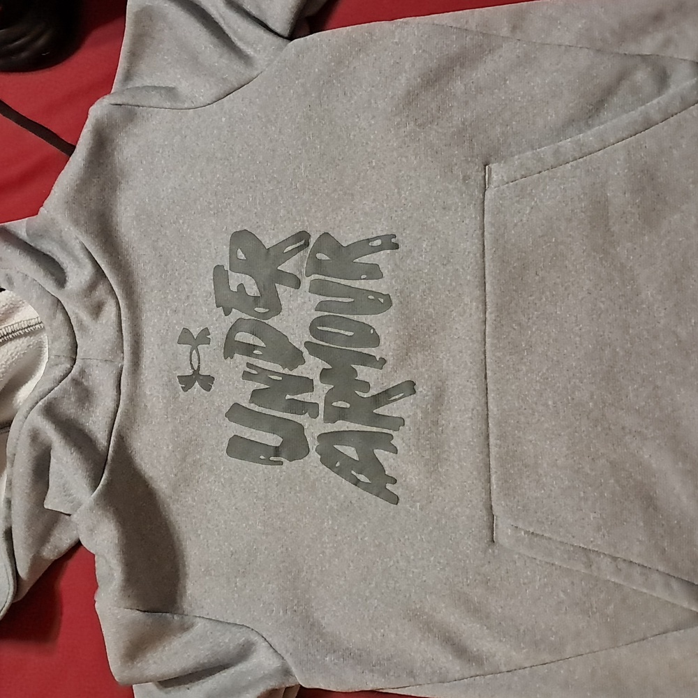 Under Armour Hoodie Boys Gray Long Sleeve Kangaroo Pocket Pullover Size Y Small